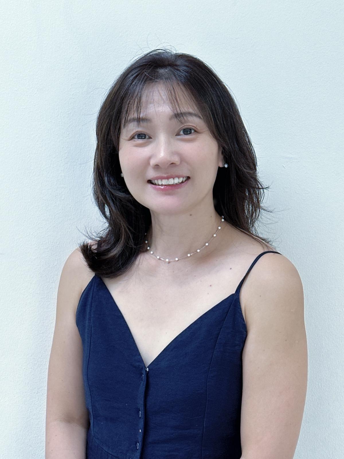 Miss Chew Su Poh teaching at CSP Ballet